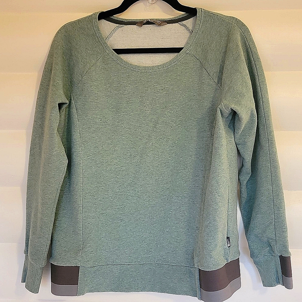 North Face Sweatshirt w/ Reflective Accents